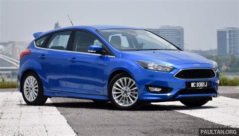 2016 Ford Focus 1.5L Titanium+ .